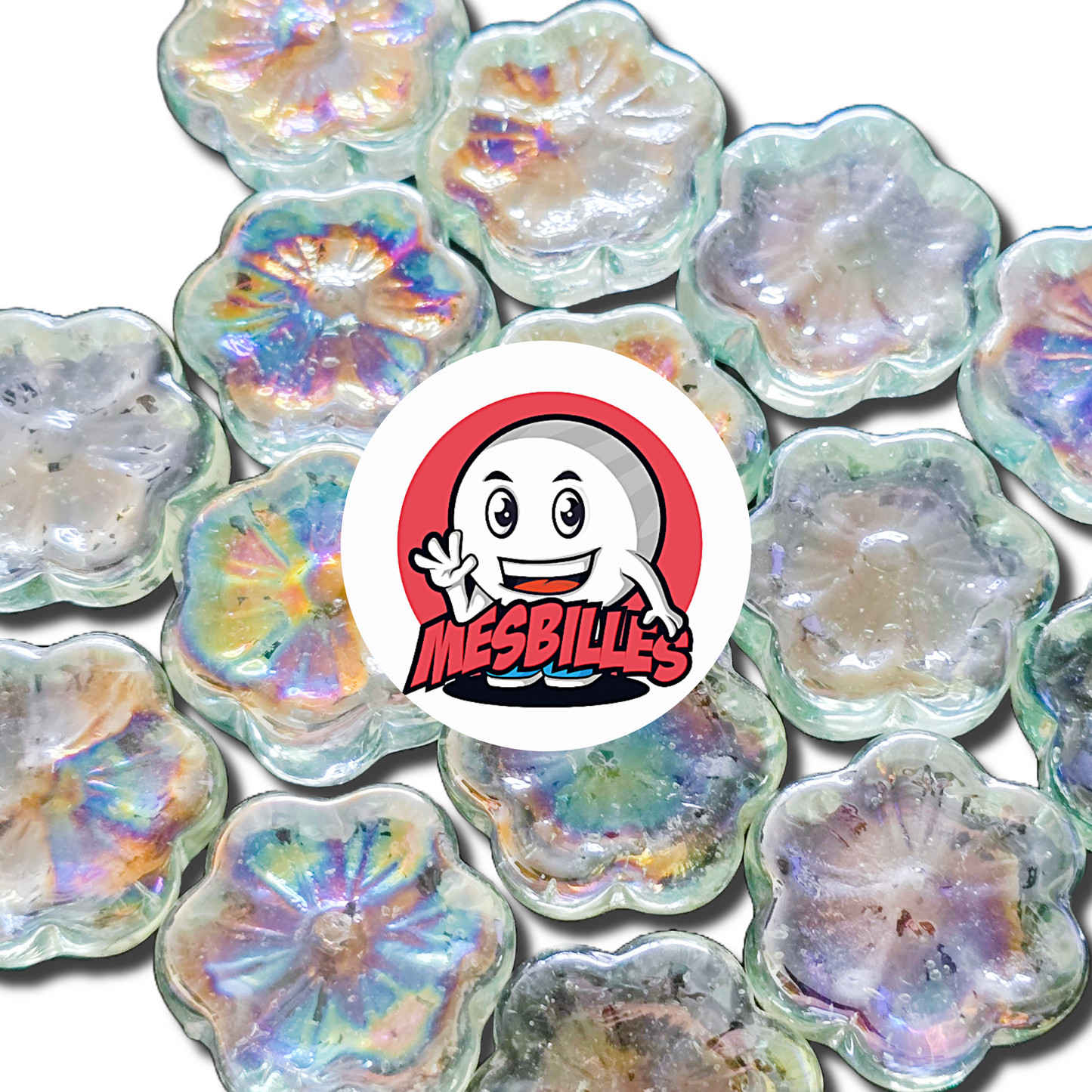 Nahaufnahme eines Sortiments von Murmeln Fleur Cosmos Cristal 2,5 cm aus irisierendem transluzentem Glas, um das Logo von MesBilles herum.