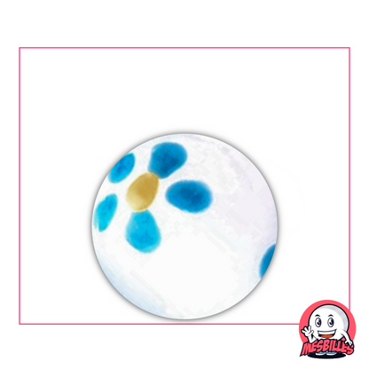 Die Murmeln Gänseblümchen weiß und blau 25 mm sind handgefertigte Kunstmurmel.