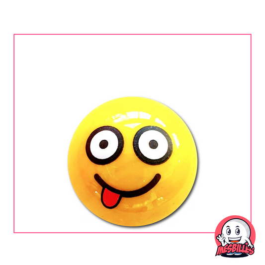 Gelbe Murmeln mit einem schelmischen Smiley, der die Zunge herausstreckt und schwarze, runde Augen hat